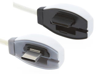 Illustration for article titled Brando Cellphone Charm is Charging Cable, MicroSD Reader Too